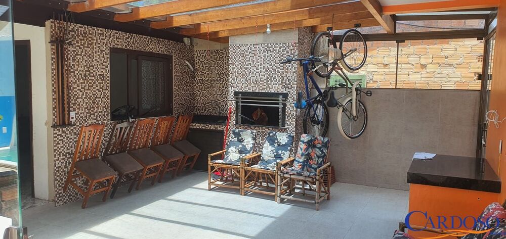 Casa, 4 quartos, 260 m² - Foto 3