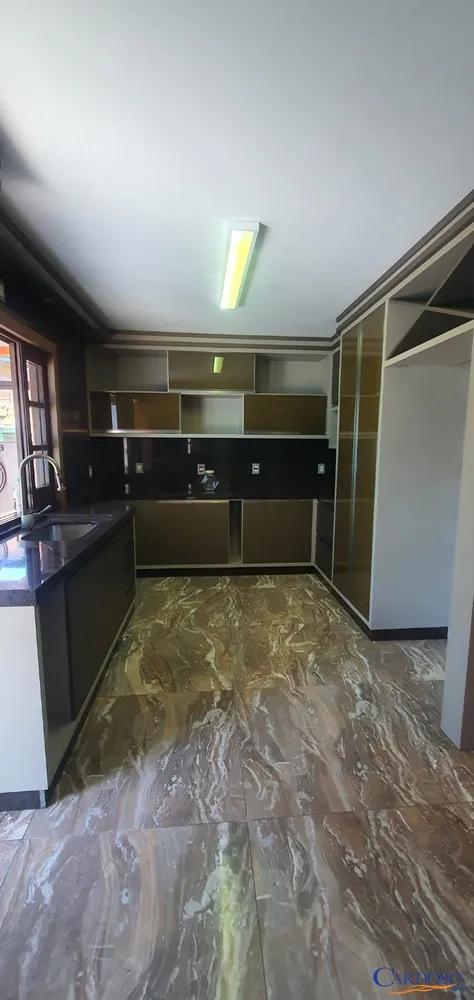 Casa, 4 quartos, 260 m² - Foto 18