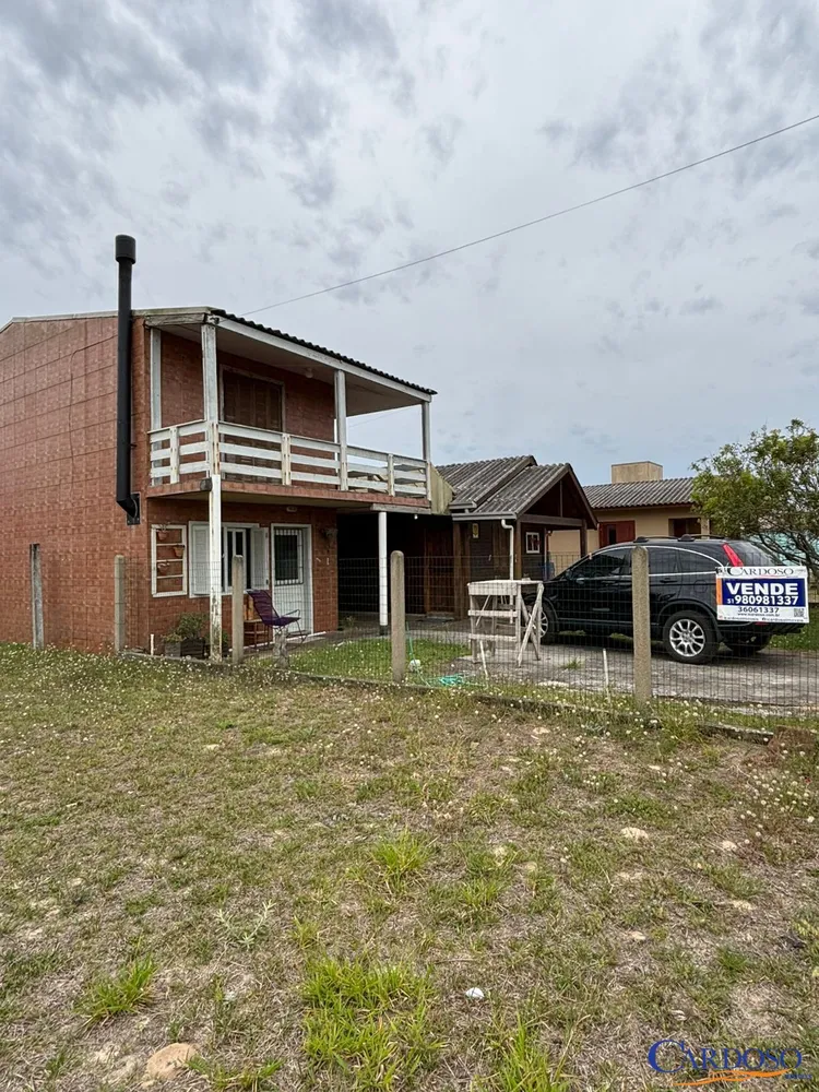 Casa, 4 quartos, 149 m² - Foto 1
