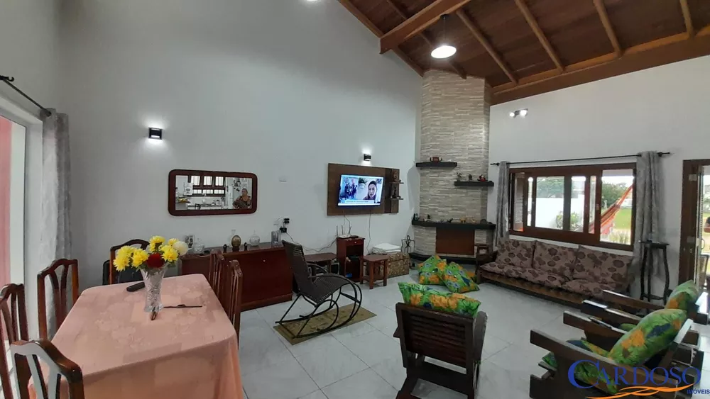 Casa, 4 quartos, 210 m² - Foto 8