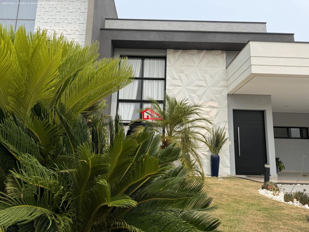 Casa de Condomínio à venda com 3 quartos, 158m² - Foto 2