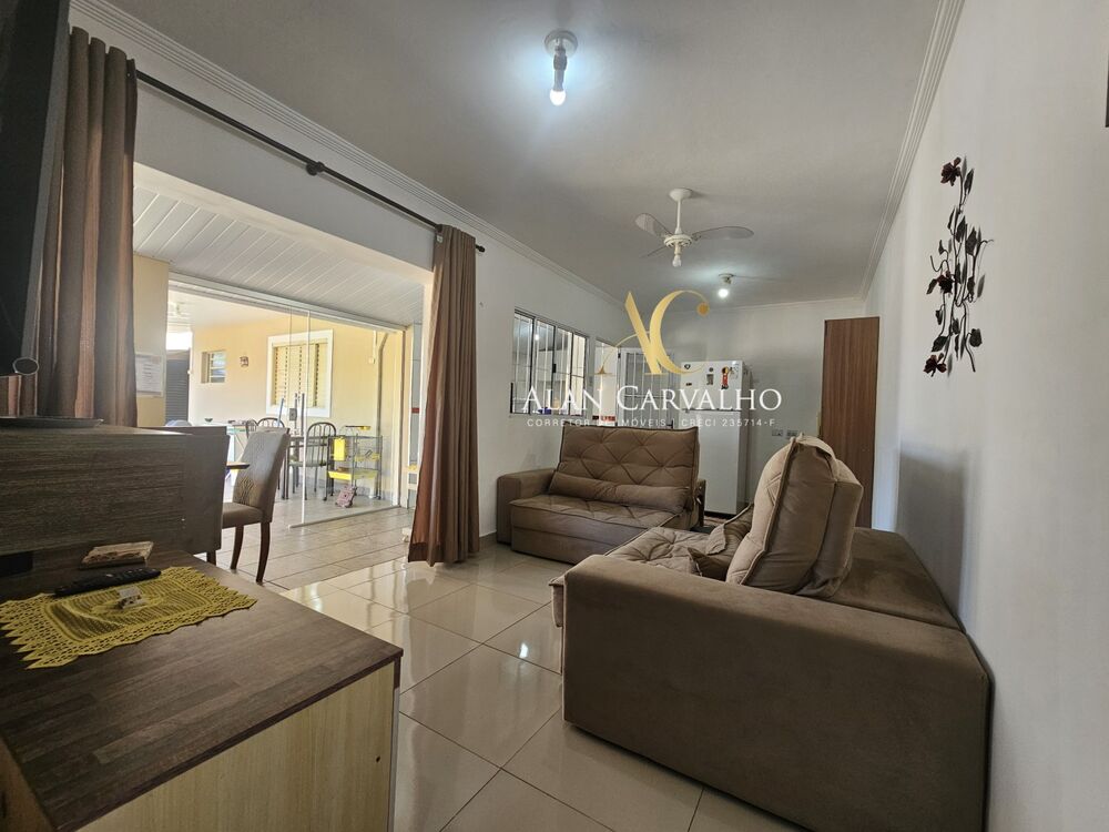 Casa à venda com 2 quartos, 300m² - Foto 5