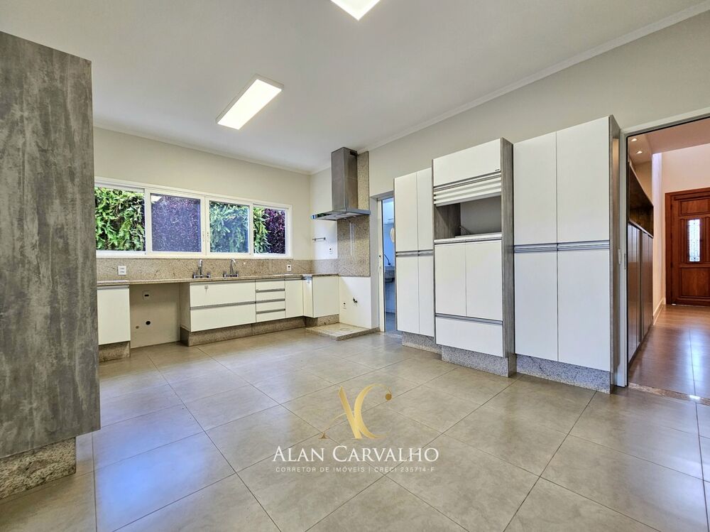 Casa de Condomínio à venda com 6 quartos, 600m² - Foto 6
