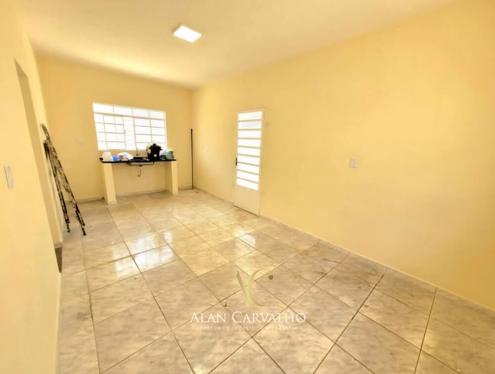 Casa à venda com 4 quartos, 300m² - Foto 11