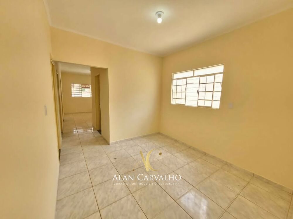 Casa à venda com 4 quartos, 300m² - Foto 7