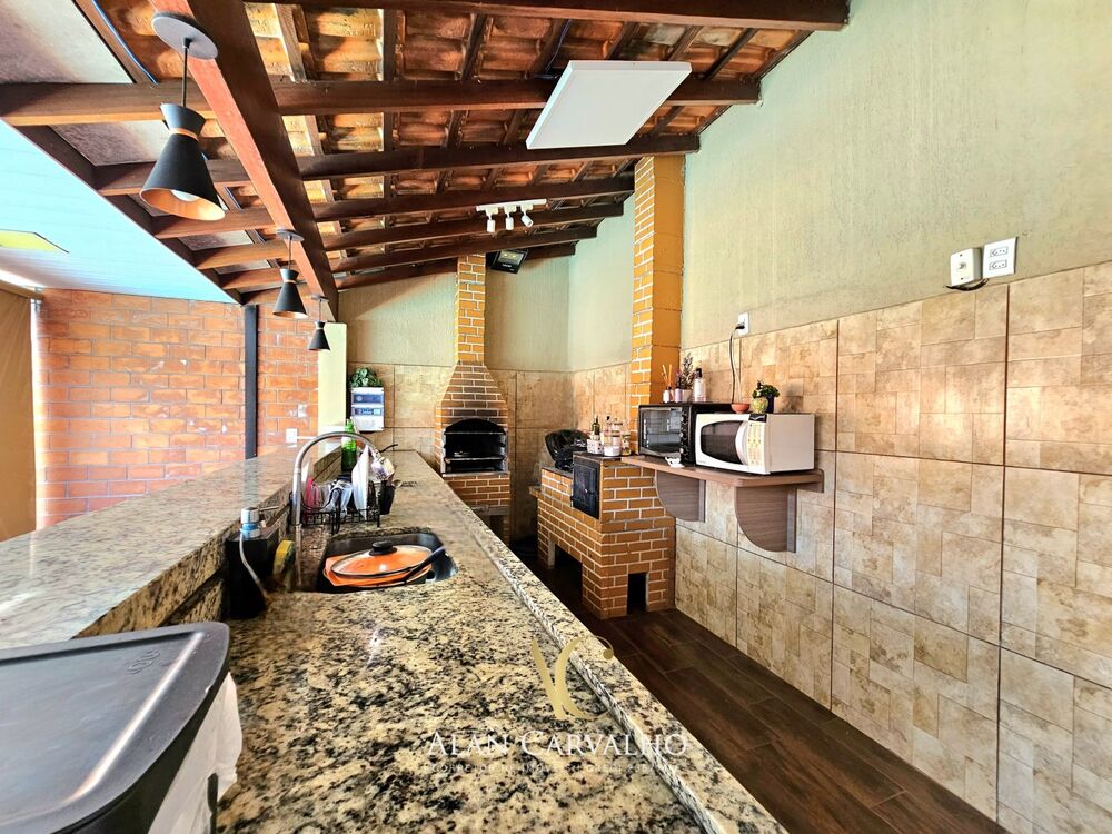 Casa à venda com 2 quartos, 300m² - Foto 15