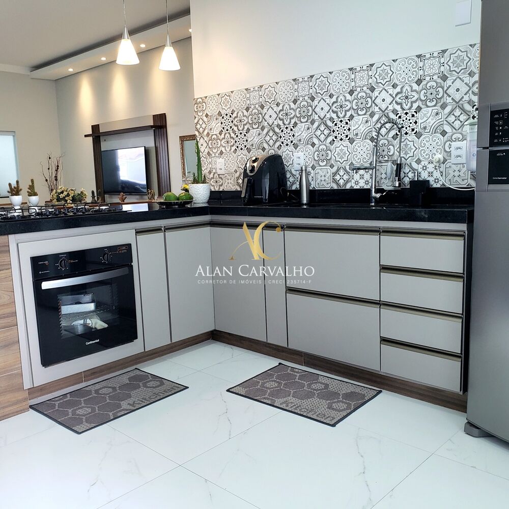 Casa à venda com 3 quartos, 300m² - Foto 10