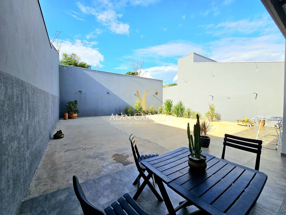 Casa à venda com 3 quartos, 300m² - Foto 19