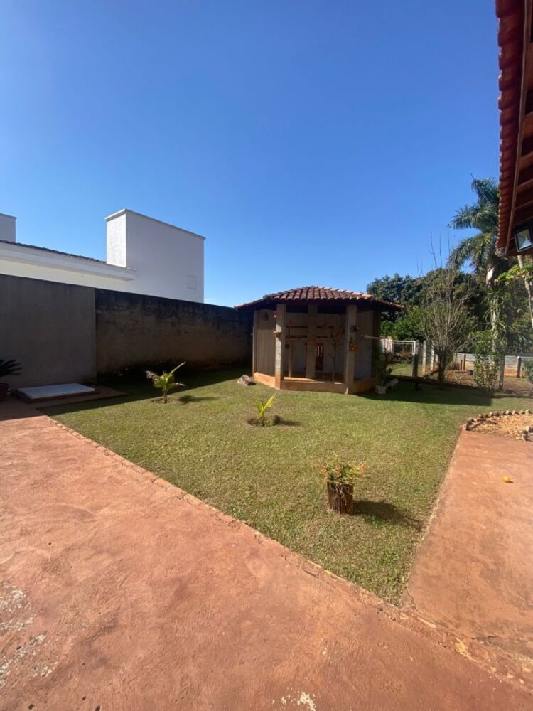 Chácara à venda com 4 quartos, 2550m² - Foto 7