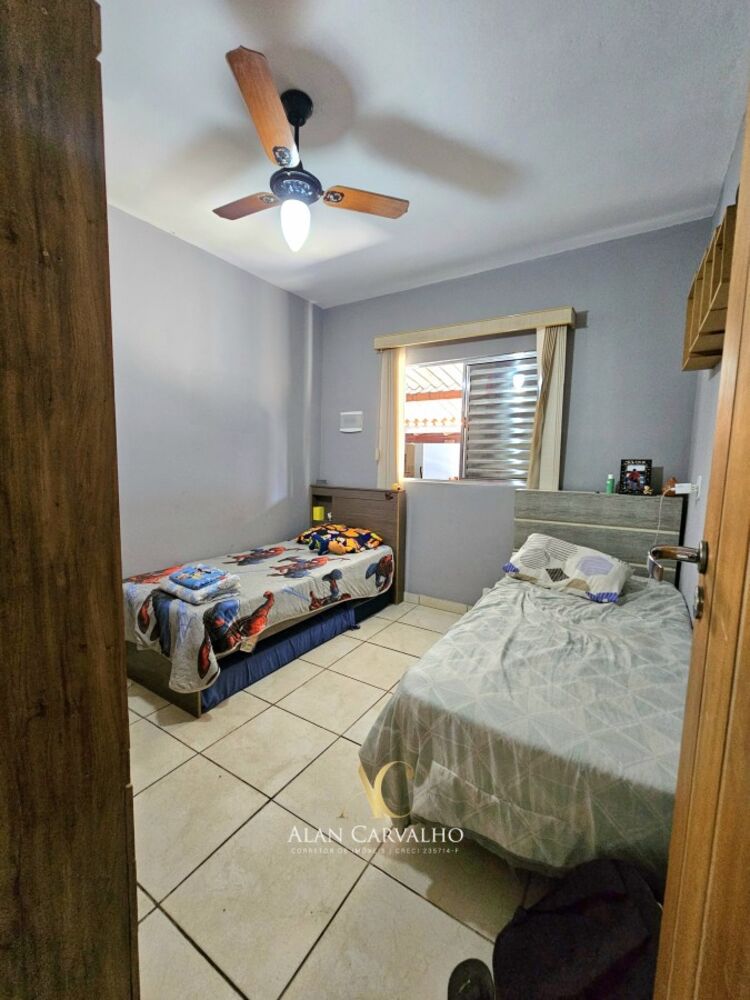 Casa à venda com 4 quartos, 300m² - Foto 20