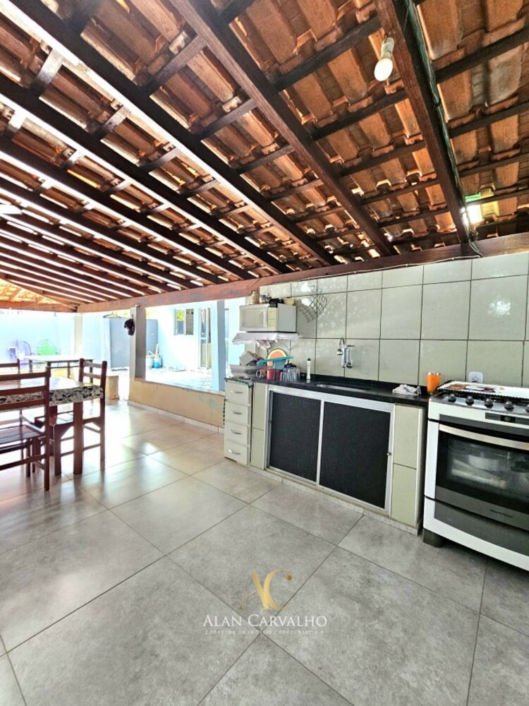 Casa à venda com 4 quartos, 300m² - Foto 6