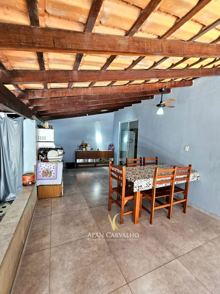 Casa à venda com 4 quartos, 300m² - Foto 5