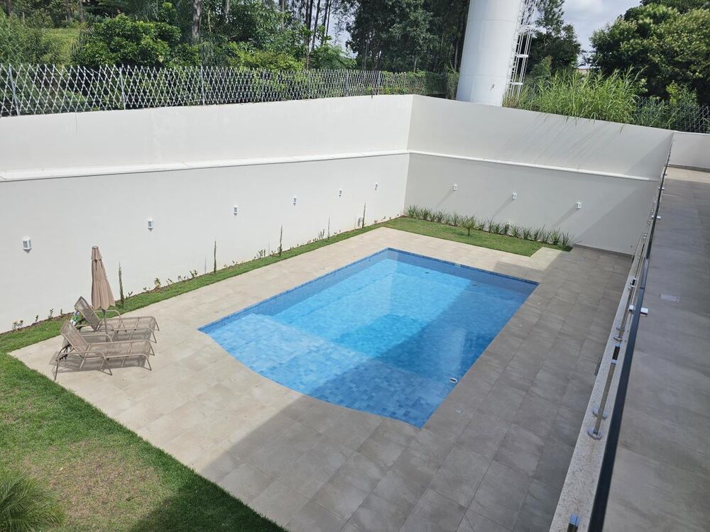 Casa à venda com 4 quartos, 600m² - Foto 11