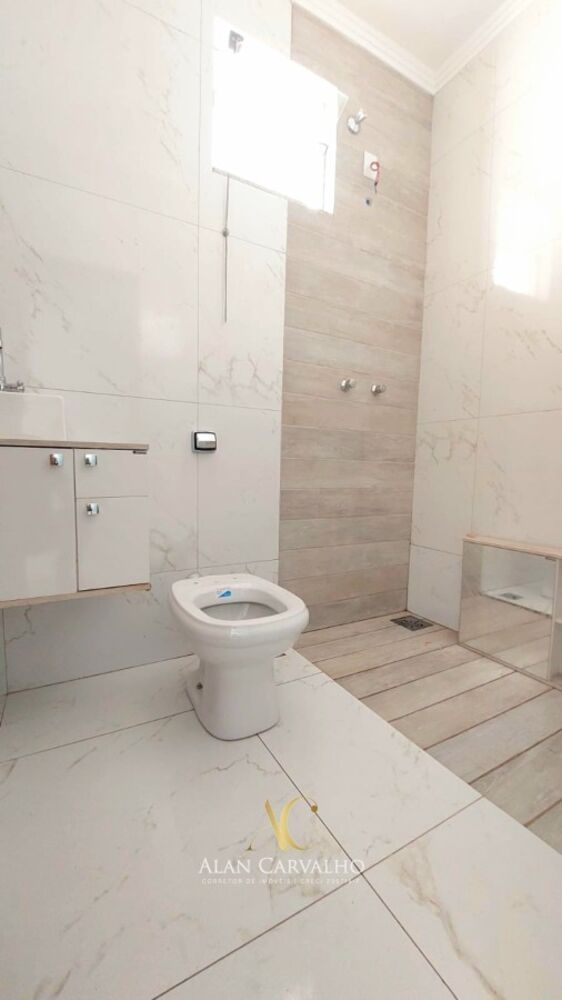 Casa à venda com 2 quartos, 125m² - Foto 7