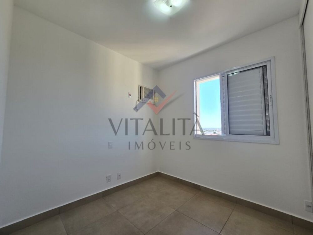 Apartamento para alugar com 3 quartos, 72m² - Foto 4