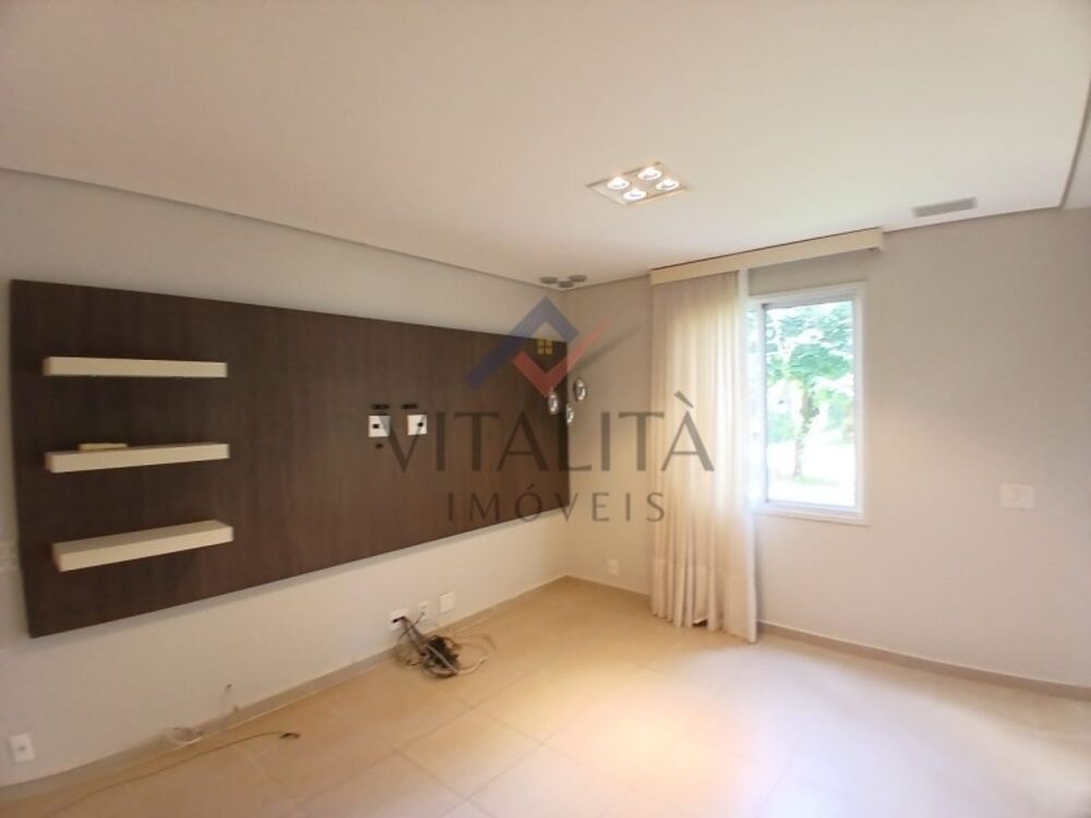 Casa para alugar com 3 quartos, 220m² - Foto 2