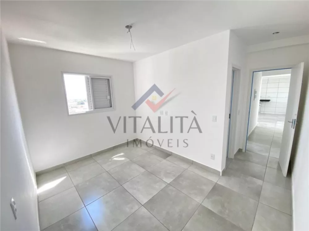 Apartamento à venda com 2 quartos, 66m² - Foto 4