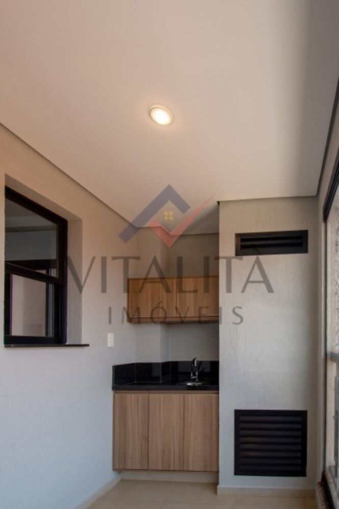 Apartamento para alugar com 3 quartos, 98m² - Foto 2