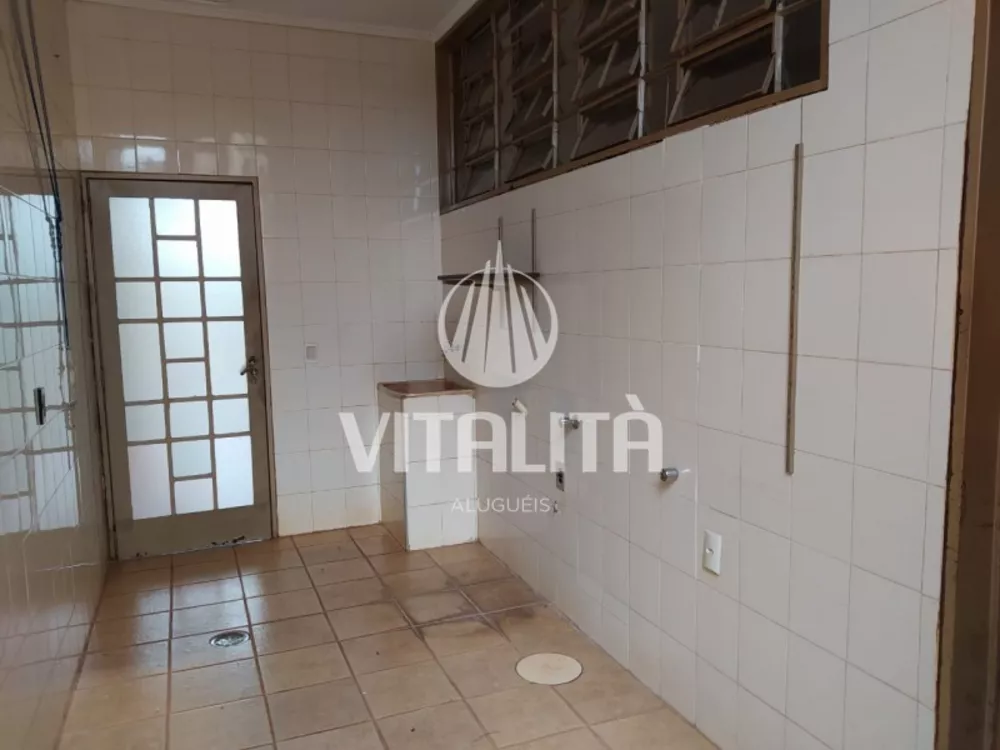 Casa, 3 quartos, 194 m² - Foto 4