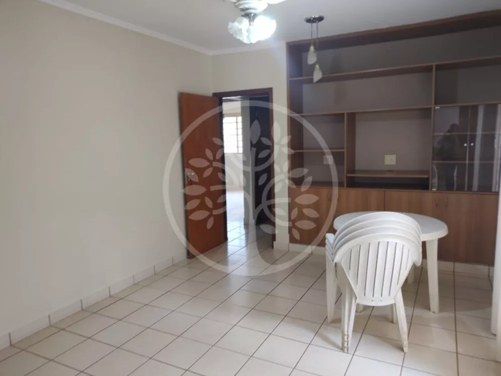 Casa à venda com 2 quartos, 170m² - Foto 10