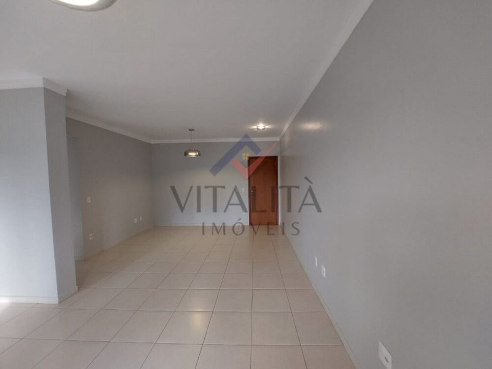 Apartamento à venda com 3 quartos, 137m² - Foto 10