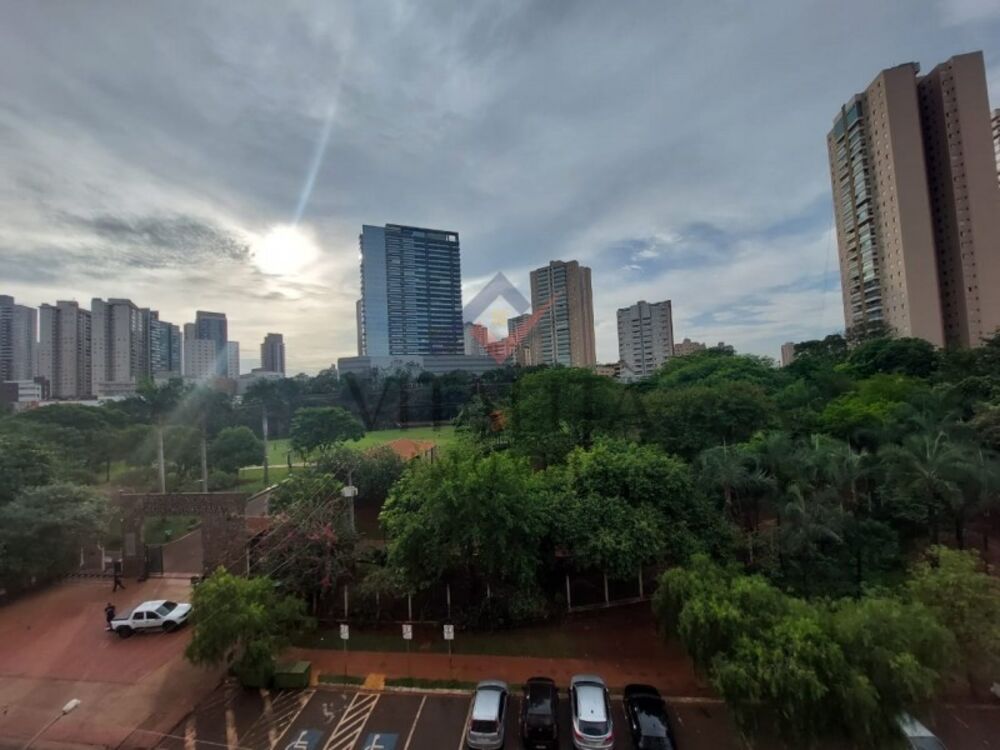Apartamento à venda com 3 quartos, 137m² - Foto 5
