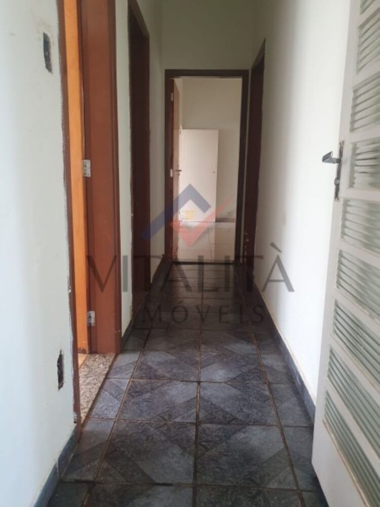 Casa à venda e aluguel com 3 quartos, 142m² - Foto 8