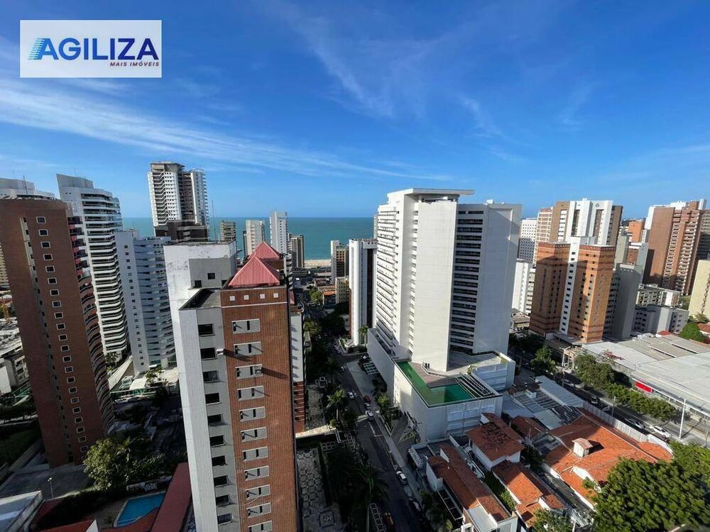 Apartamento, 3 quartos, 243 m² - Foto 2