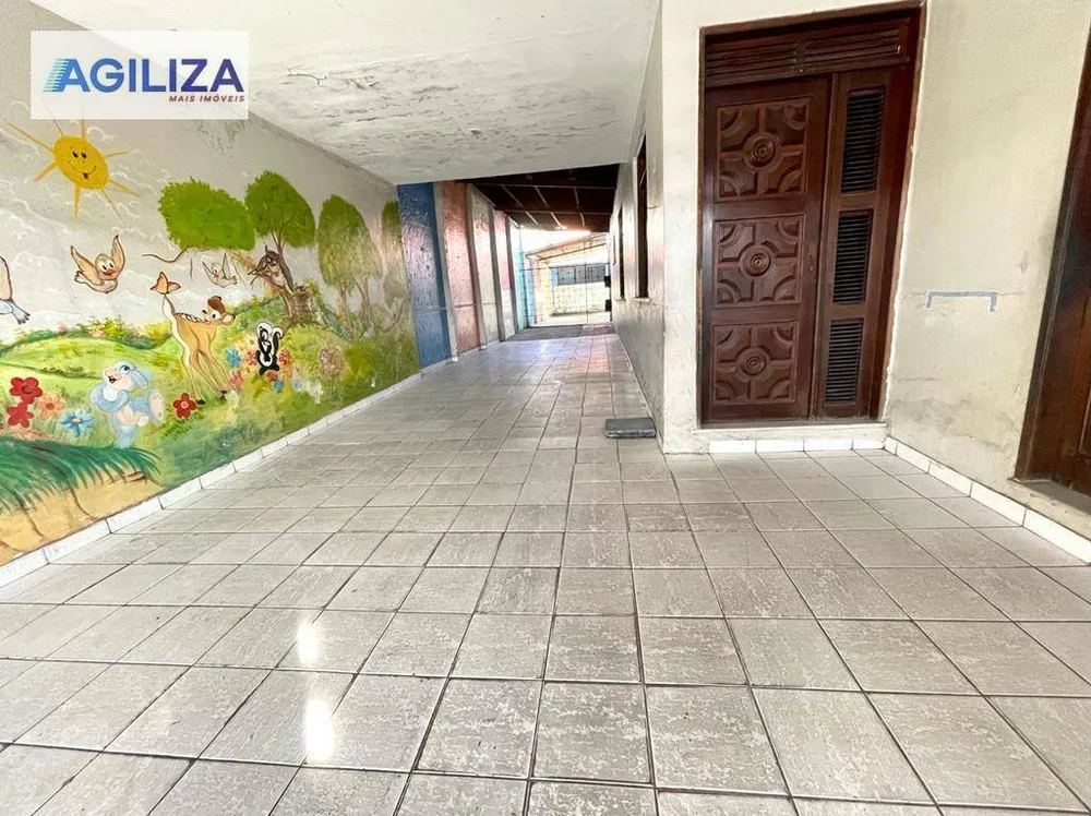 Casa, 3 quartos, 430 m² - Foto 2