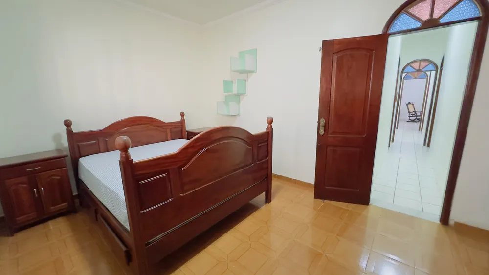 Casa, 3 quartos, 250 m² - Foto 2