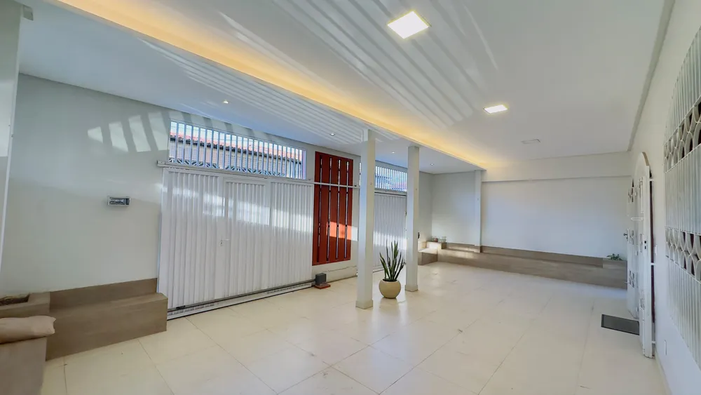 Casa, 3 quartos, 250 m² - Foto 1