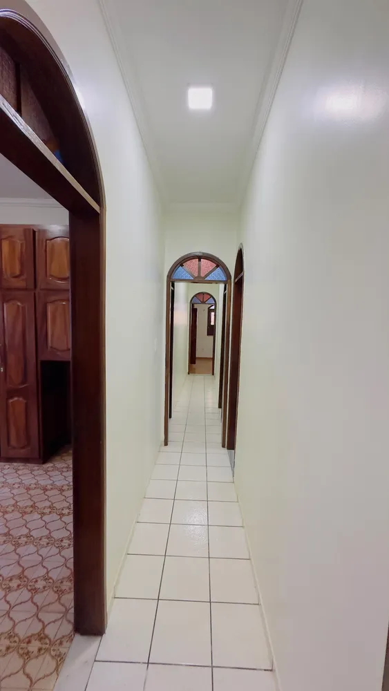 Casa, 3 quartos, 250 m² - Foto 6