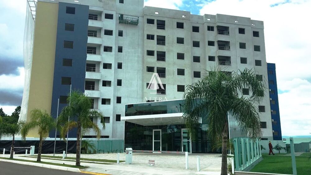 Apartamento à venda com 2 quartos, 68m² - Foto 1