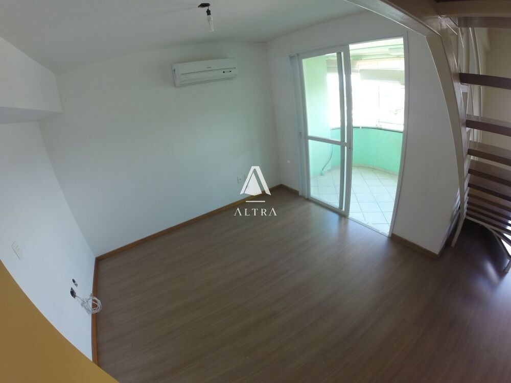 Cobertura, 3 quartos, 301 m² - Foto 3