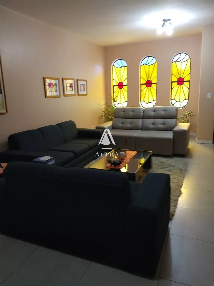 Casa à venda com 3 quartos, 186m² - Foto 3