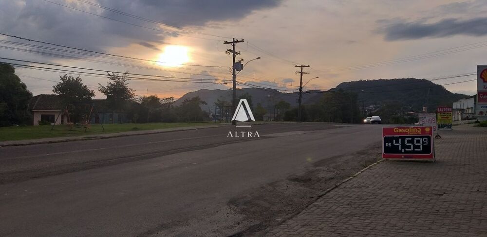 Terreno, 2300 m² - Foto 1