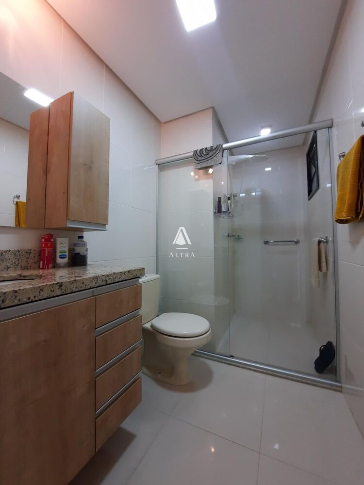 Apartamento à venda com 3 quartos, 87m² - Foto 8