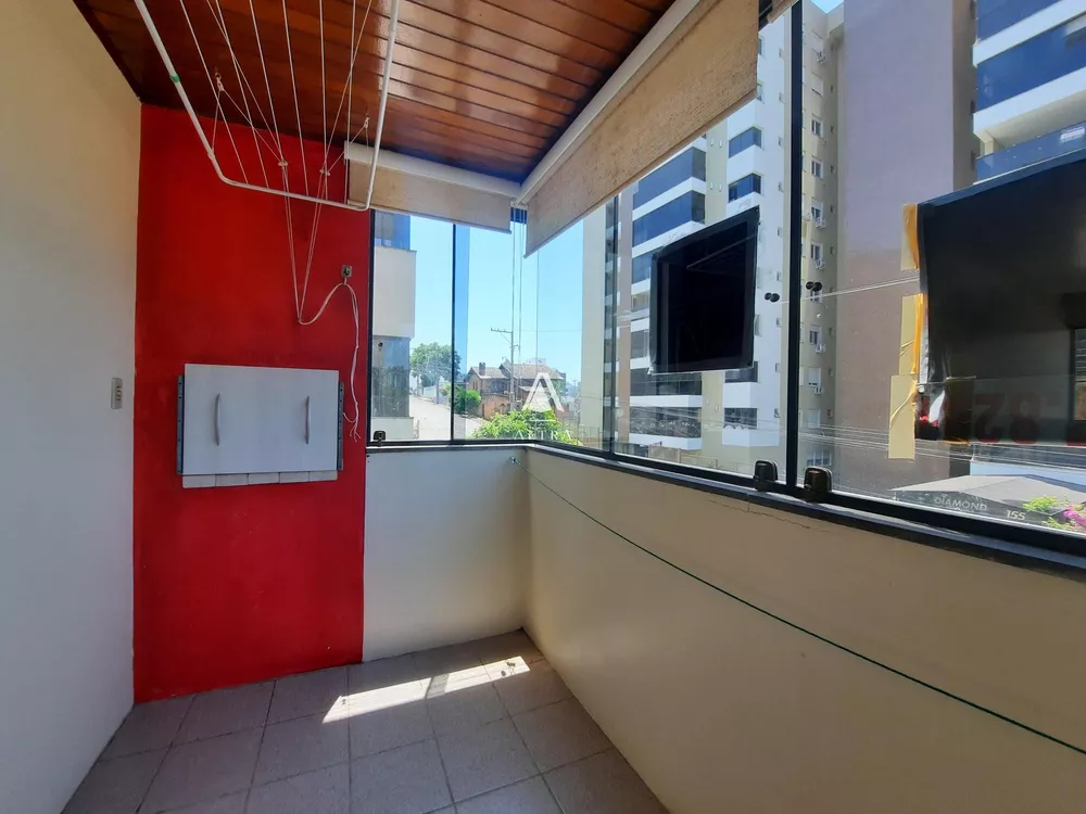 Apartamento à venda com 2 quartos, 71m² - Foto 4