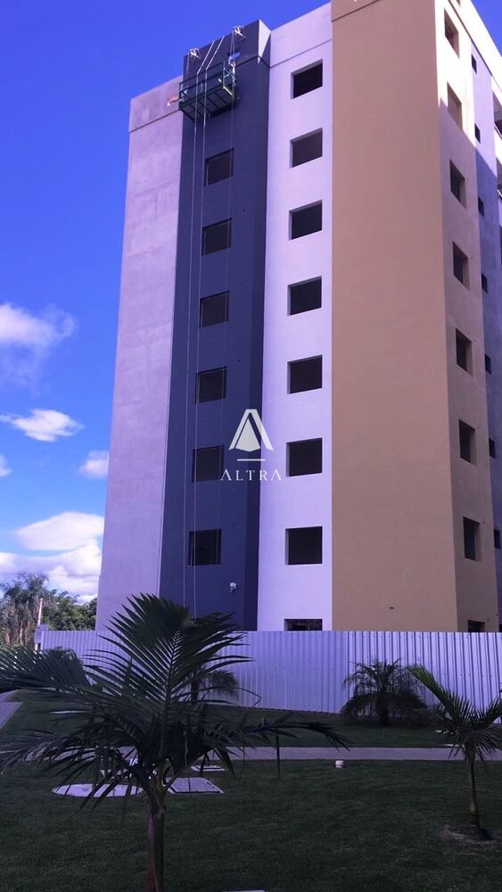 Apartamento à venda com 2 quartos, 65m² - Foto 1