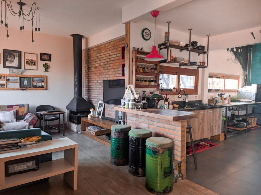 Casa, 2 quartos, 100 m² - Foto 1