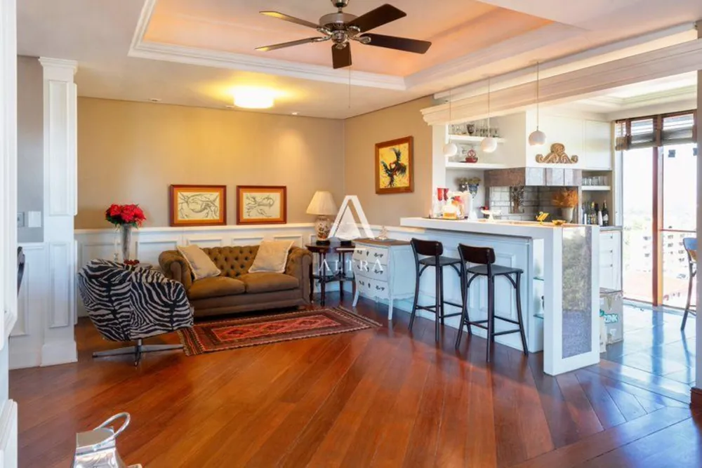 Apartamento, 3 quartos, 300 m² - Foto 1