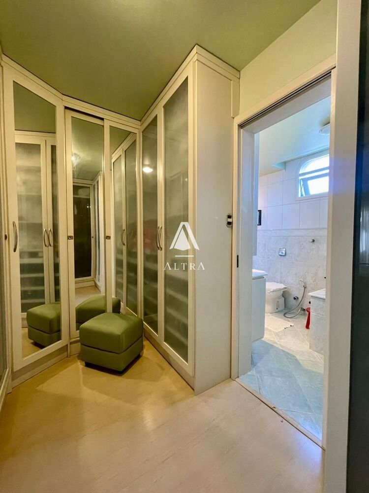 Casa, 4 quartos, 360 m² - Foto 2