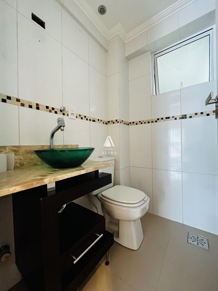 Apartamento, 3 quartos, 150 m² - Foto 2