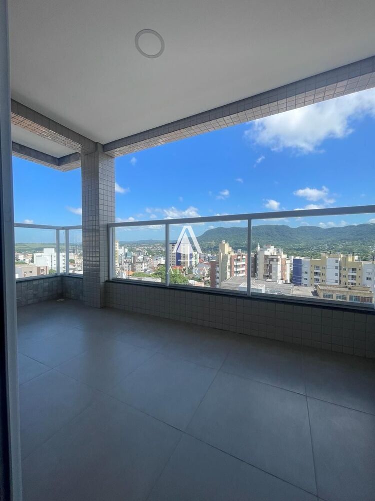 Apartamento à venda com 2 quartos, 95m² - Foto 1