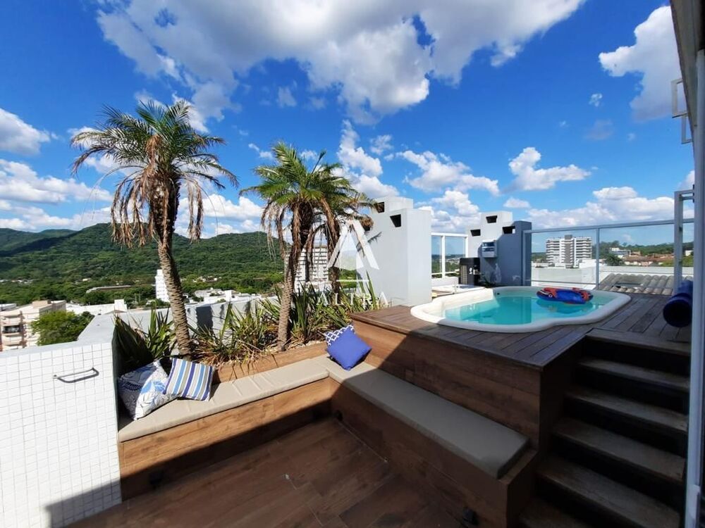 Cobertura, 3 quartos, 260 m² - Foto 1