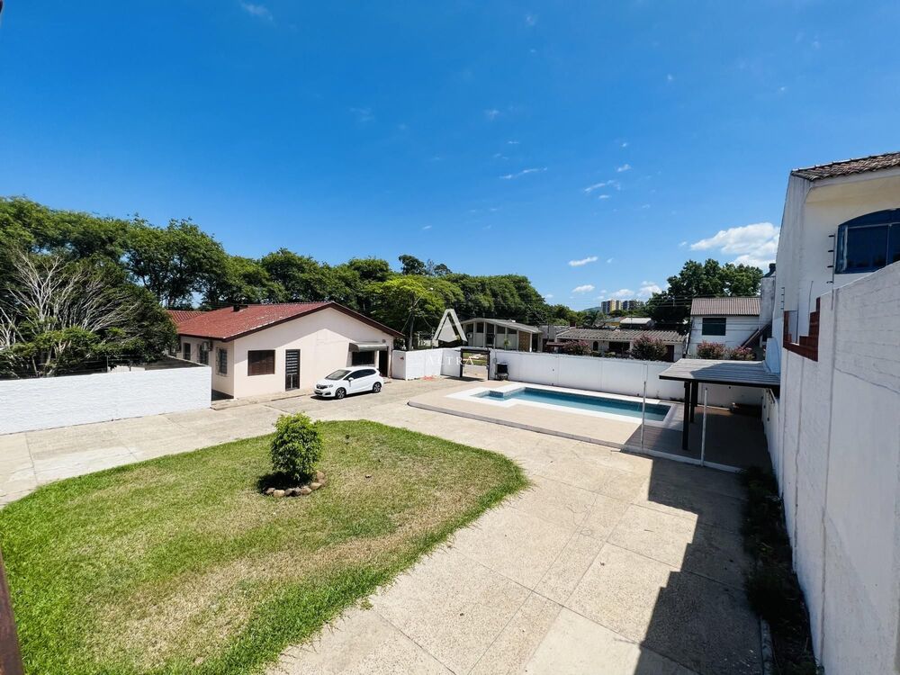 Casa, 3 quartos, 272 m² - Foto 4