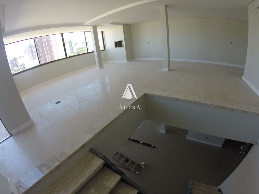Cobertura, 3 quartos, 251 m² - Foto 11