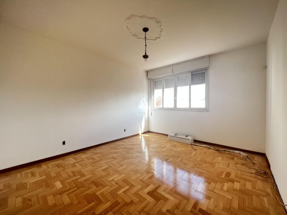 Apartamento à venda com 3 quartos, 117m² - Foto 5