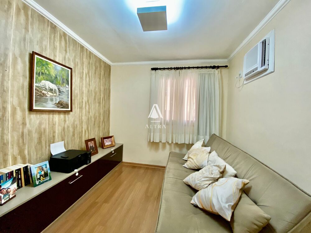 Casa à venda com 3 quartos, 270m² - Foto 14