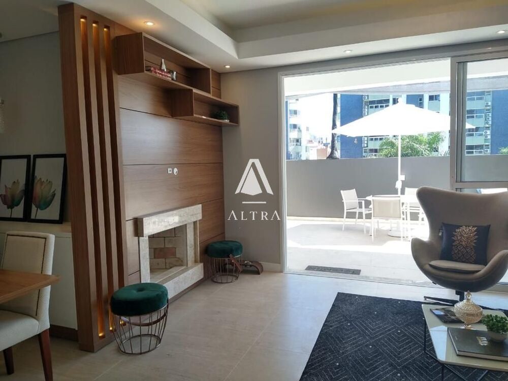 Cobertura à venda com 4 quartos, 343m² - Foto 4